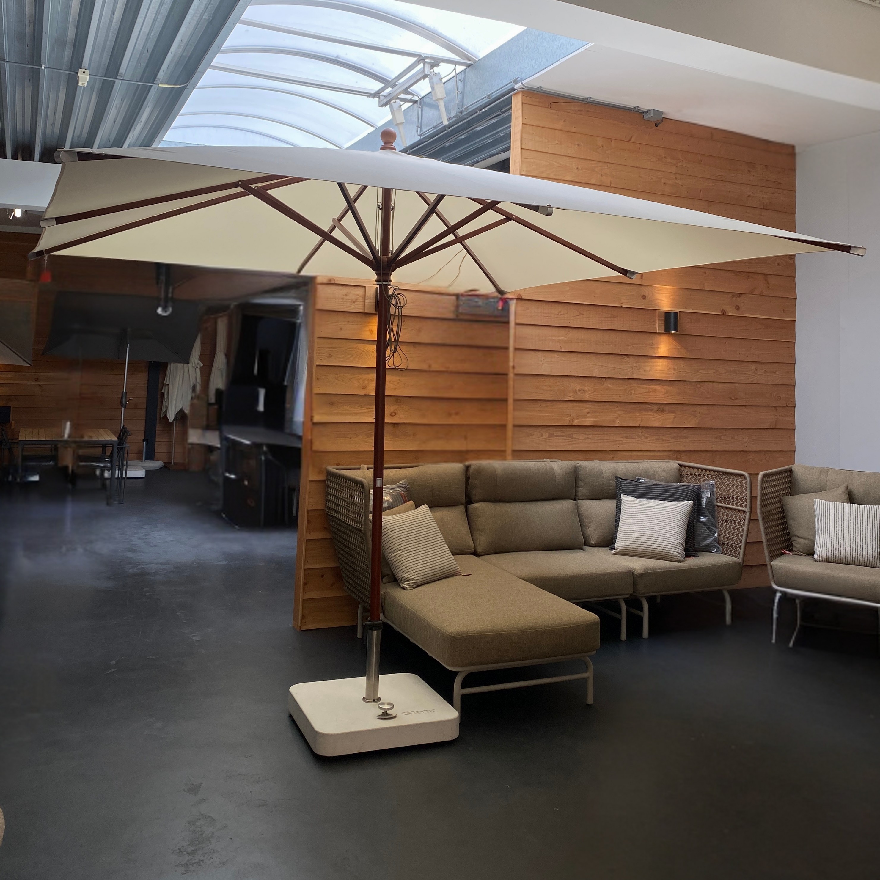 Houtstokparsol Glatz Piazzino 300x300 cm