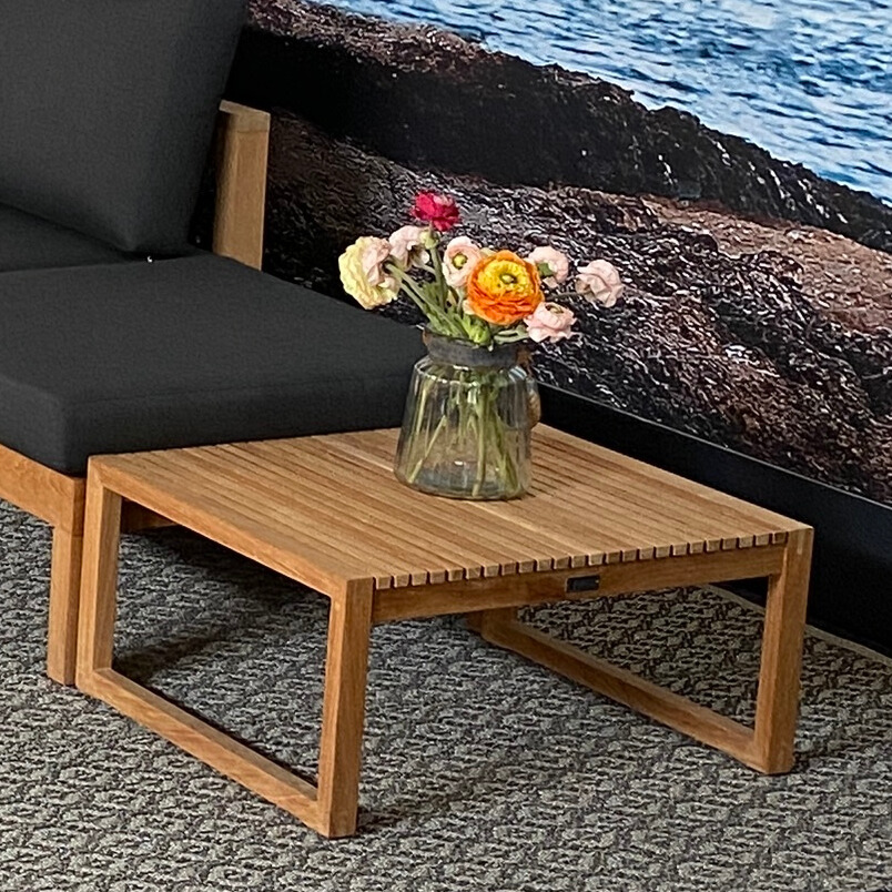 Traditional Teak MAXIMA side table lare