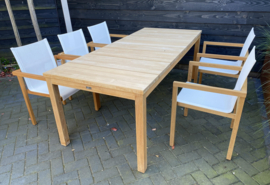 Stapelstoel Traditinal Teak NOAH met teak batyline wit