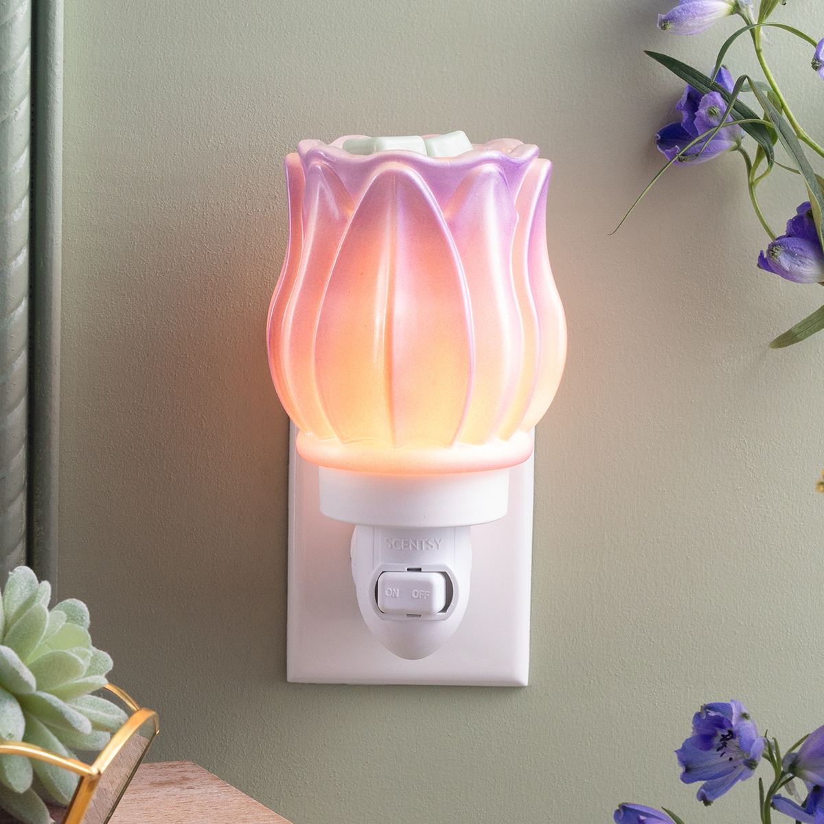 Prismatic Petal Miniwarmer €37,00
