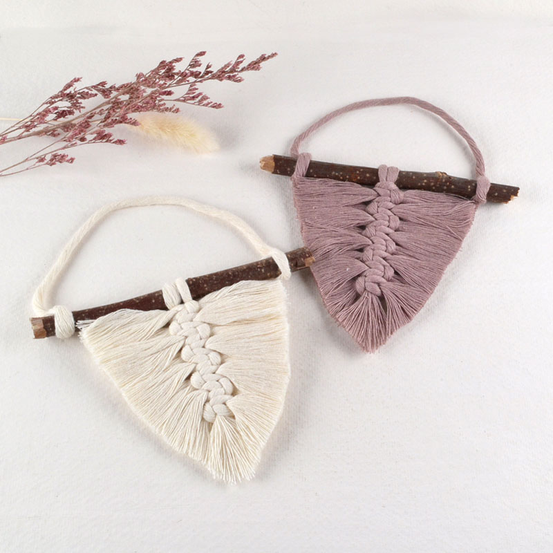 Macramé Veerhanger aan Houten Stokje