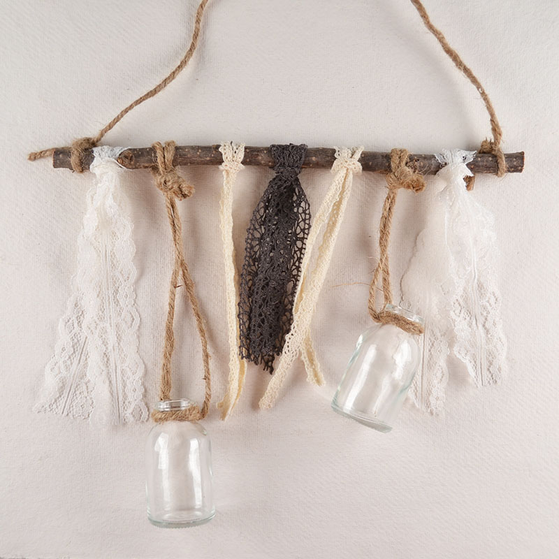 Rustieke Hanger met Vaasjes en Kant – Boho Wanddecoratie