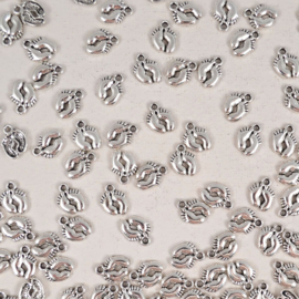 Bedel Babyvoetjes Zilverkleurig