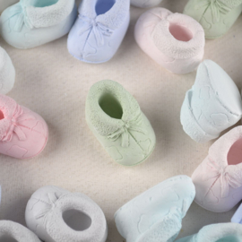 Geursteen Babyslofje - Zachte Kleuren