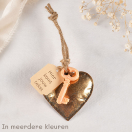 Gelukshanger met Sleuteltje en Eigen Tekst