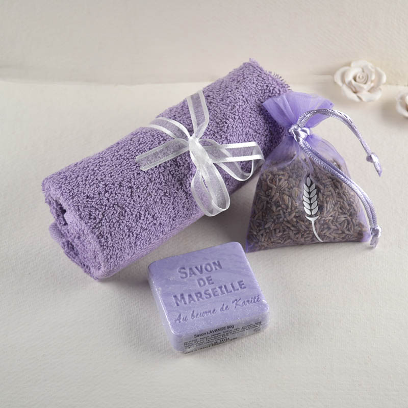 Cadeauset Gastendoek Lila – Met Zeep en Lavendel
