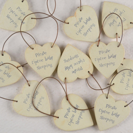 Houten Hart Tag - Baby Sleeping