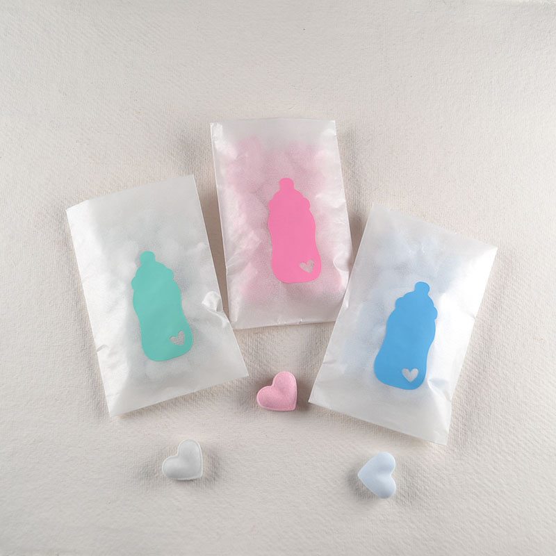Pergamijnzakje met Babyflesje & Snoephartjes