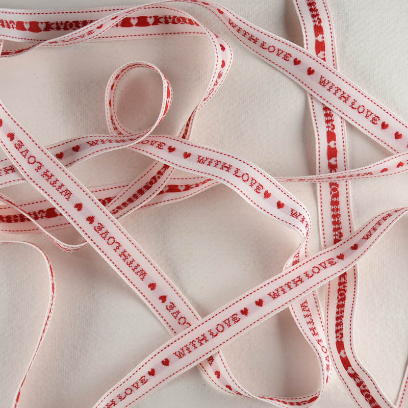 Lint With Love – Wit met Rood