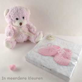 Cadeauset Knuffelbeertje met Servetten – Baby Slofjes Print