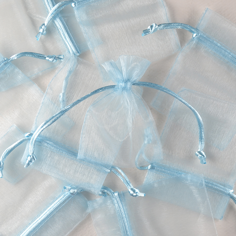Luxe organza zakje lichtblauw