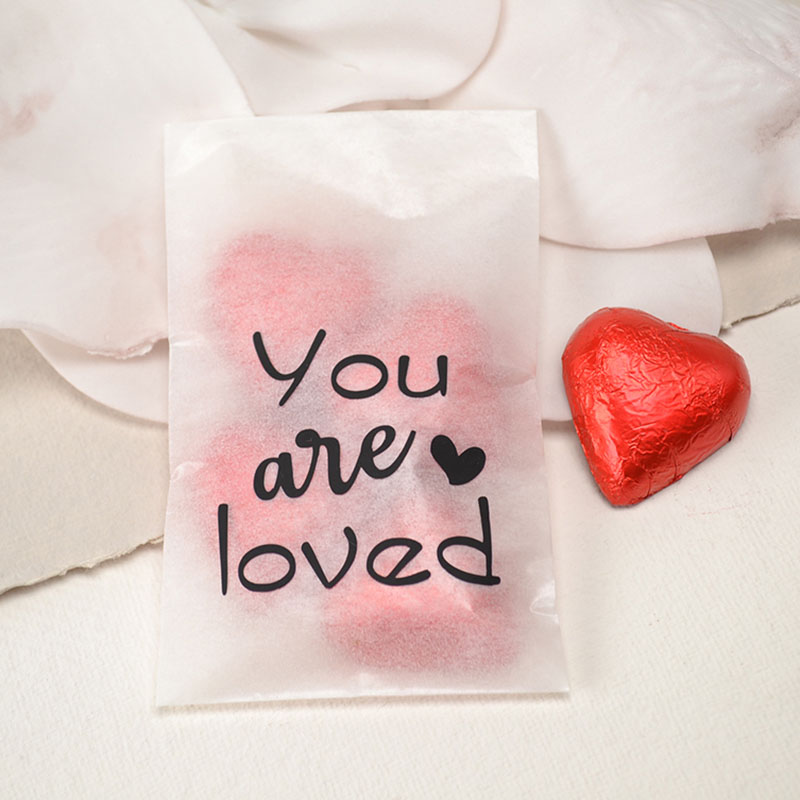 Zakje You Are Loved met Choco Hartjes