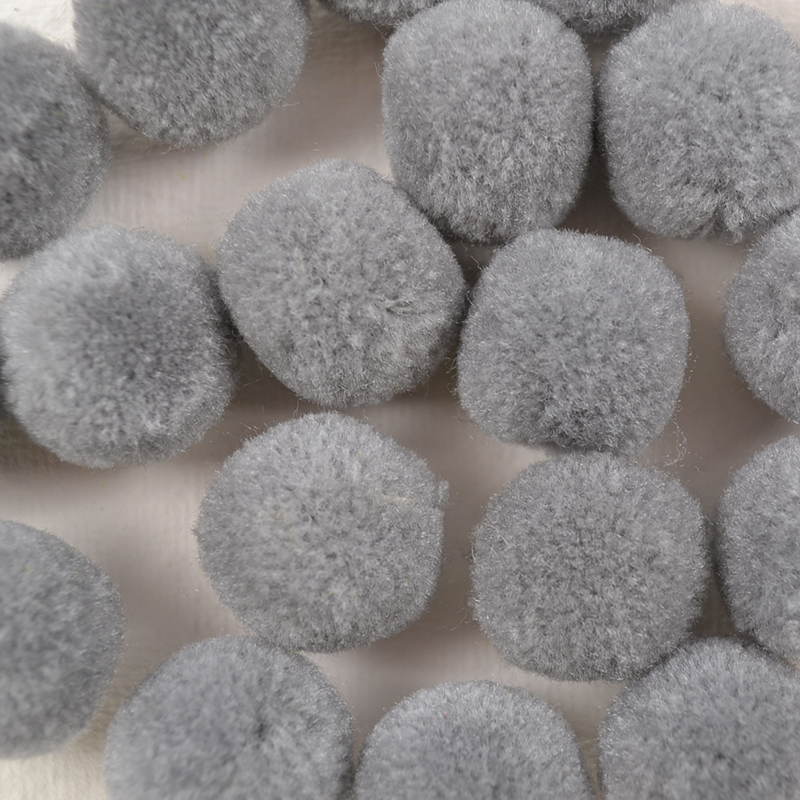 Pompon Grijs – Voor Neutrale Accenten