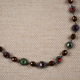 Ketting met Gekleurde Glassteentjes