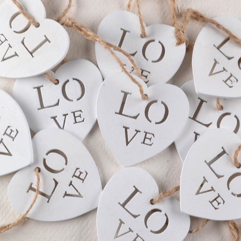 Hartje Hout – Wit met LOVE Uitsnede