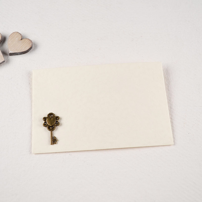 Mini Envelopje met Sleuteltje – Met Kaartje naar Keuze