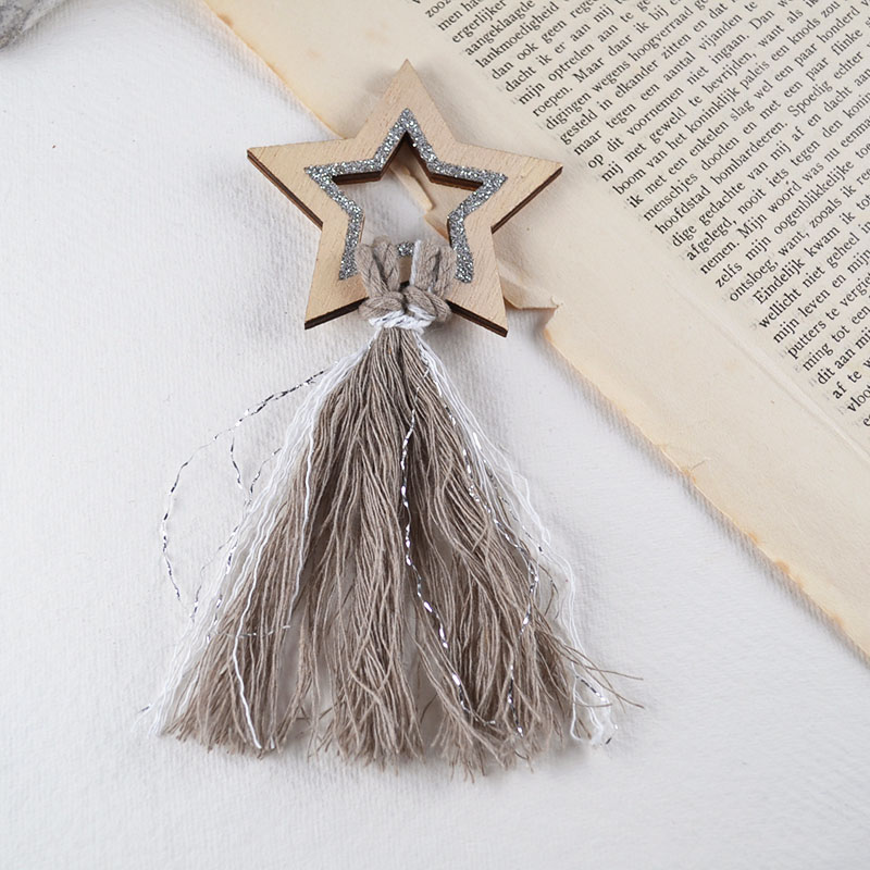 Houten Ster met Glitters en Macramé Touwtjes