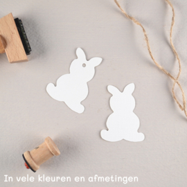 Labels konijn met of zonder gaatje en persoonlijke tekst