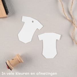 Labels rompertje met of zonder gaatje en persoonlijke tekst