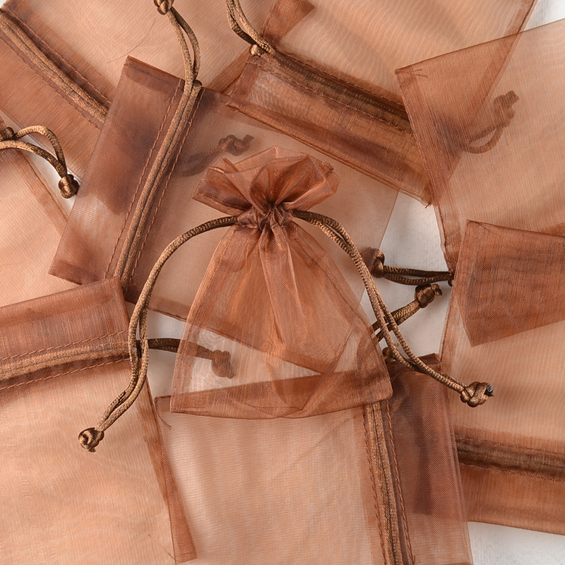 Luxe organza zakje bruin