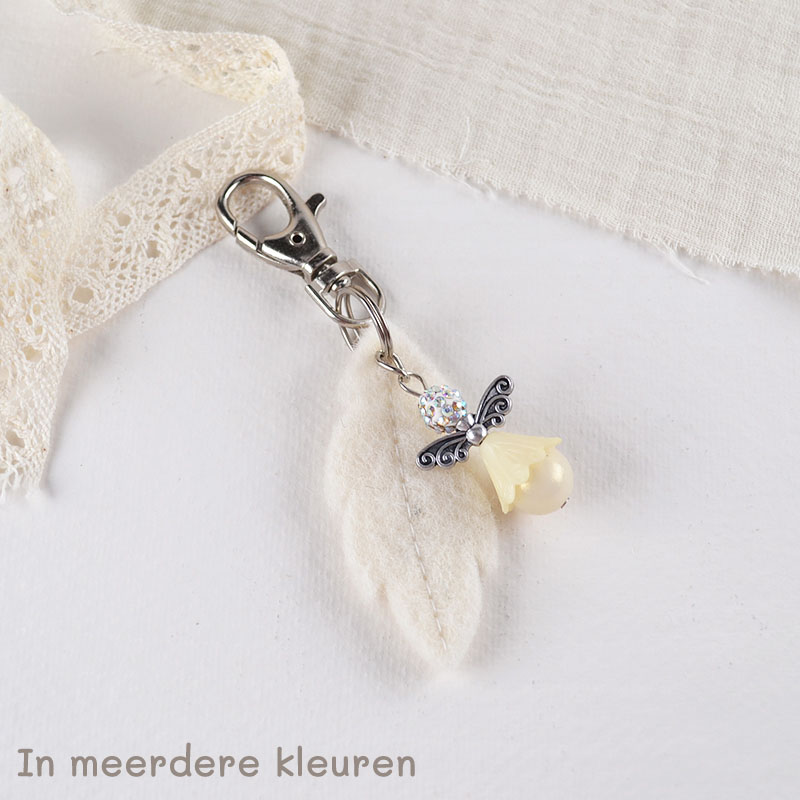 Sleutelhanger Met Engeltje en Vilten Veer
