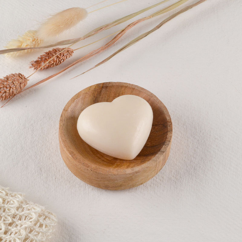 Houten Schaaltje met Hartzeepje – Cottongeur