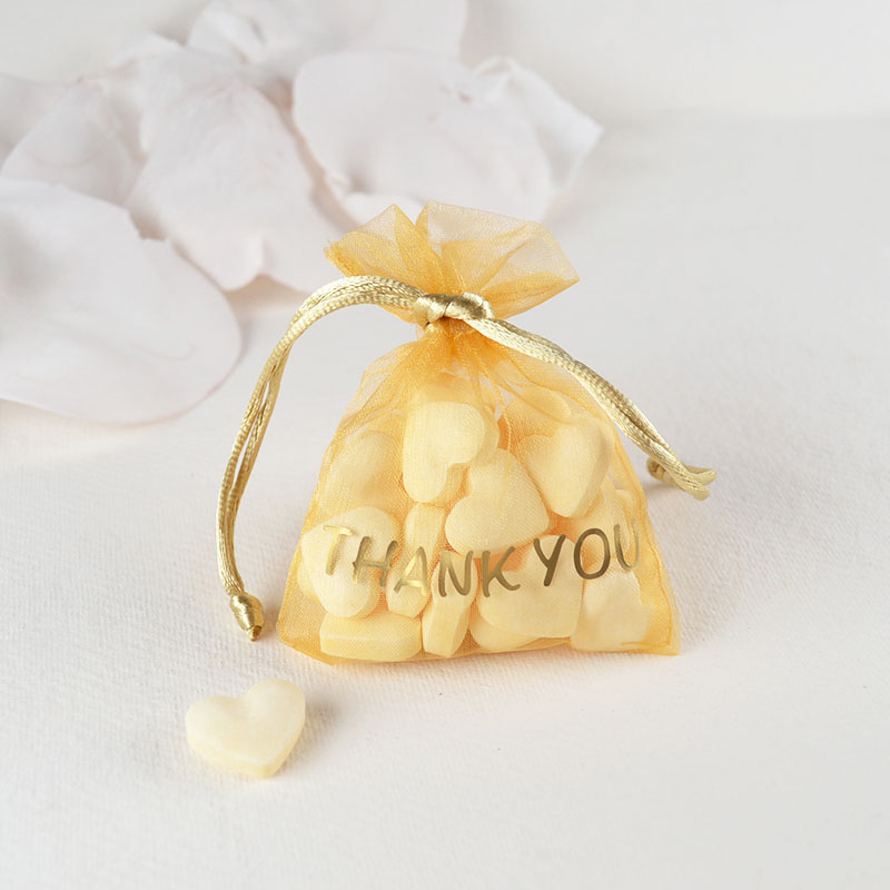 Trouwbedankje in Organza Zakje met Tekst en Snoephartjes