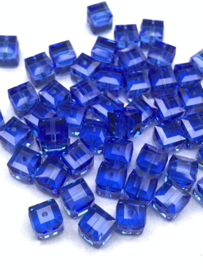 SWAROVSKI ELEMENTS 5601 Cube 6mm