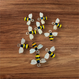 Bee Bedels 17.5 x 22.5mm | per 8 st