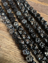 Flower cones Beads | 7 mm | Streng 36 stuks