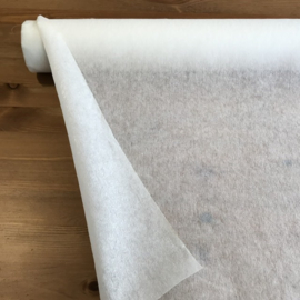 Opstrijkbare non-woven medium zware tussenvoering wit