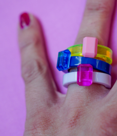 Statement ringen in fijne kleuren zelf samenstellen