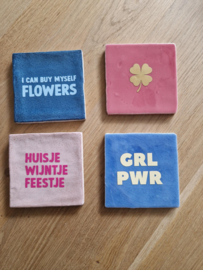 Tegeltje |  I can buy myself flowers blauw