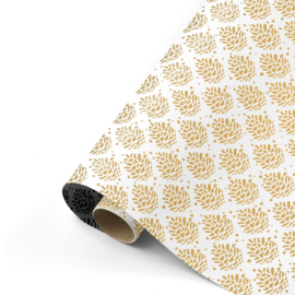 Inpakpapier | Dennenappel goud wit zwart