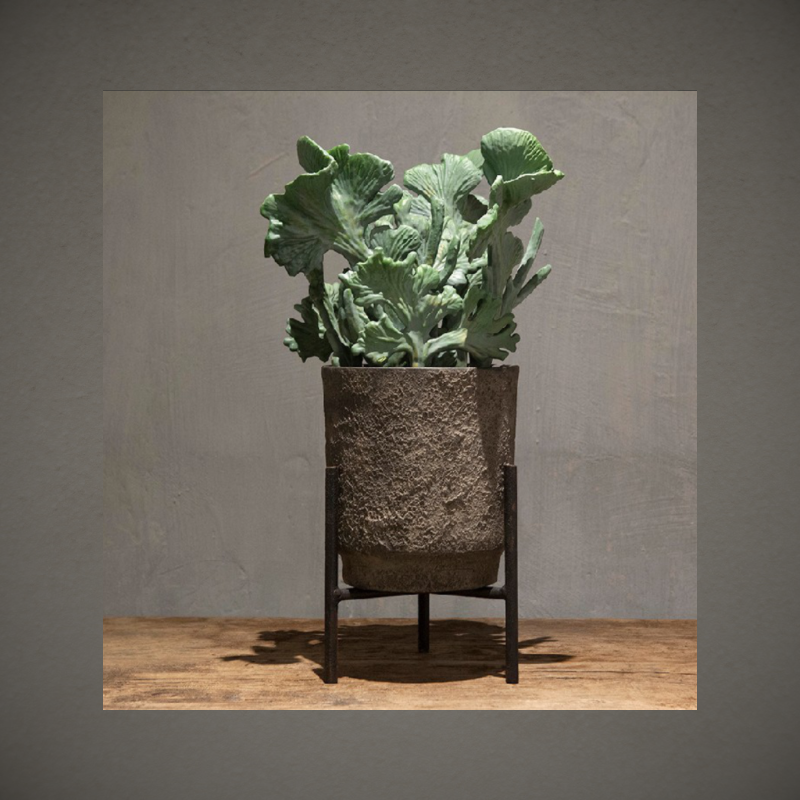 Pot op standaard | Rodin