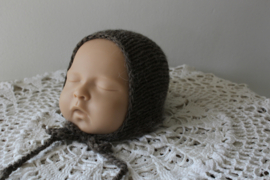 Newborn bonnet taupe