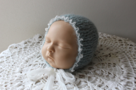 newborn mohair bonnet met kantje