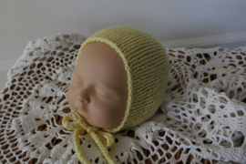 Newborn bonnet stonewashed