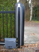 DITEC entrematic CROSS 18 Industrielle, Schiebetorantriebe mit einem Gewicht von bis zu 1800 kg, Das leise Kraftpaket. 100% zuverlässige 0% Wartung.