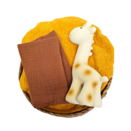 Kraamcadeau in een mandje | Giraf
