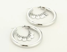Oorbellen met ketting