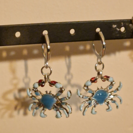 Hang krab oorbellen