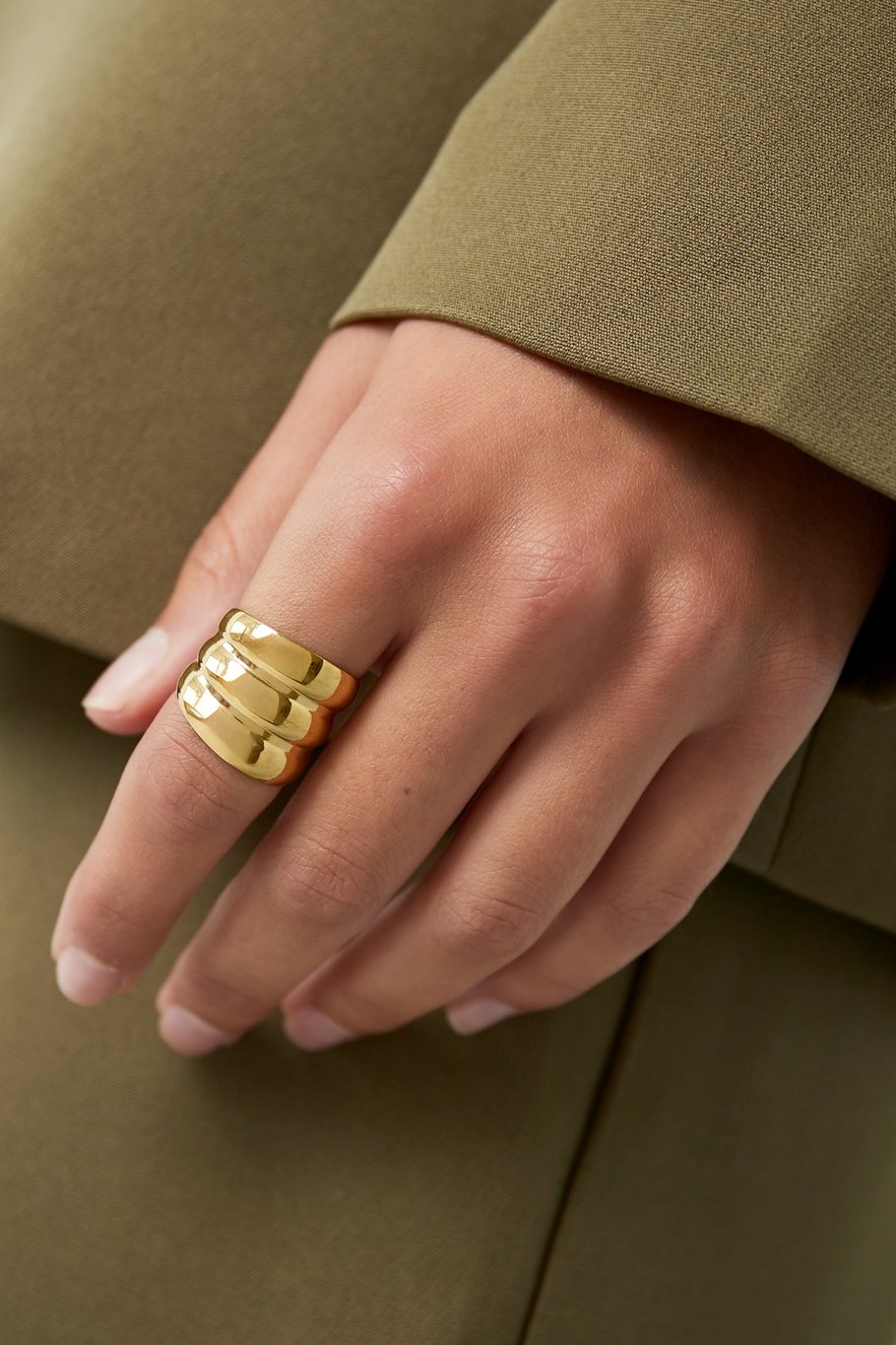 Ring Three in a Row Gold