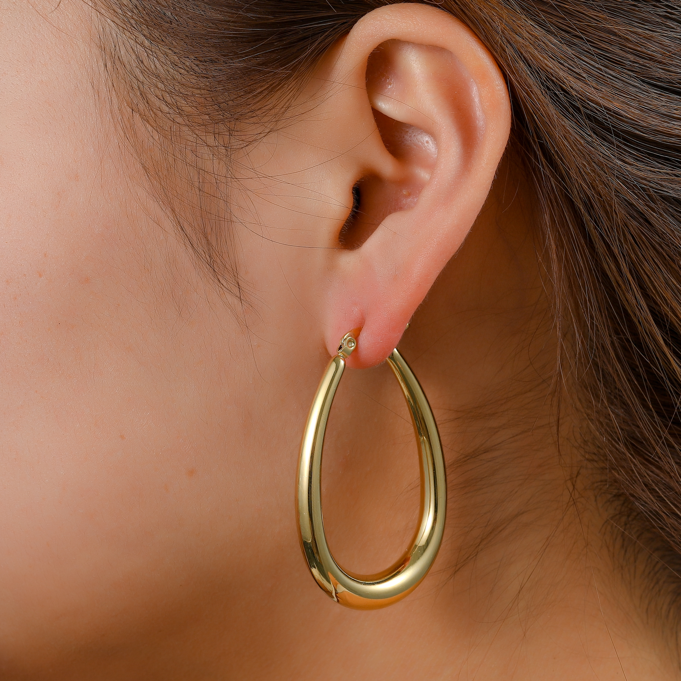 Oorbel Big Oval Hoop Gold