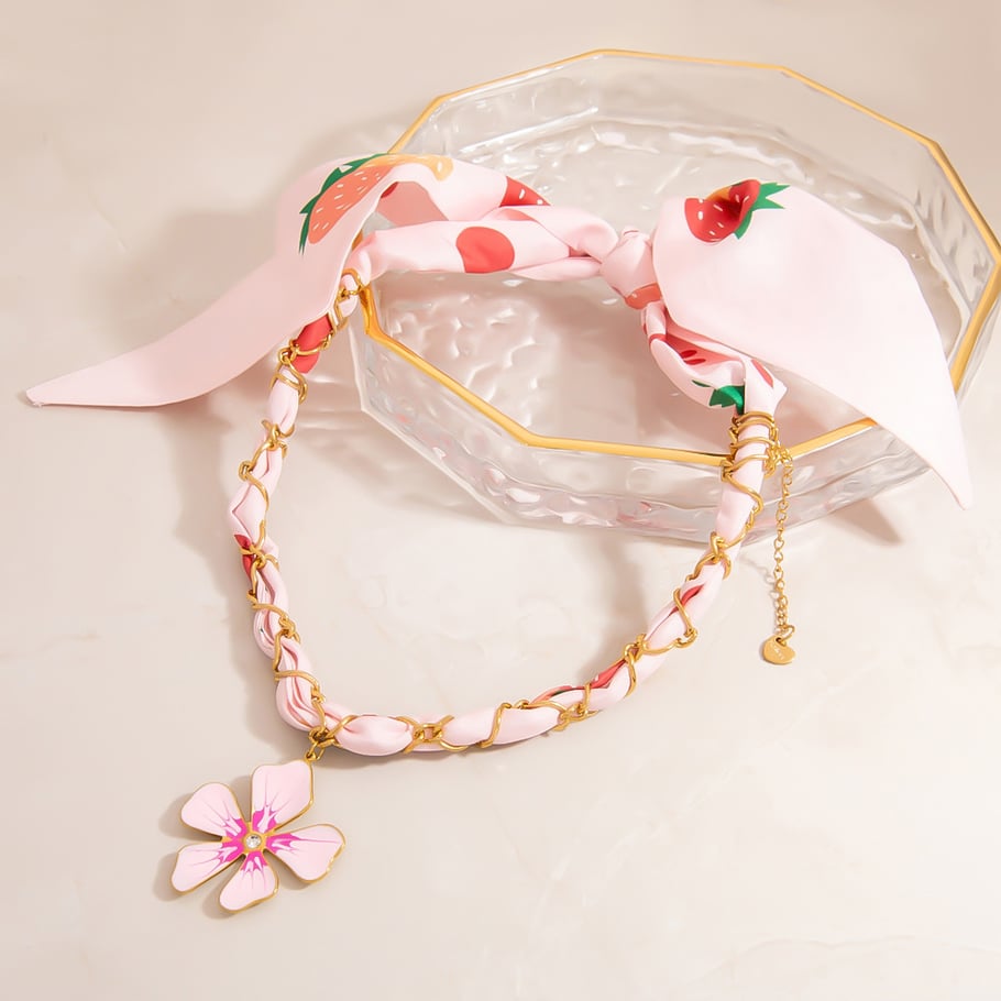 Ketting Romantic Flower Pink
