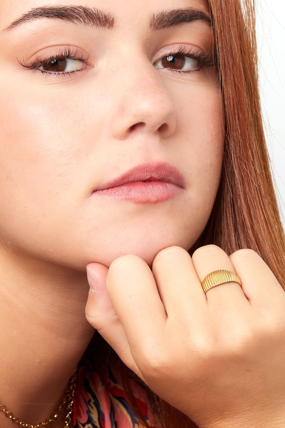 Ring with Stripes Gold