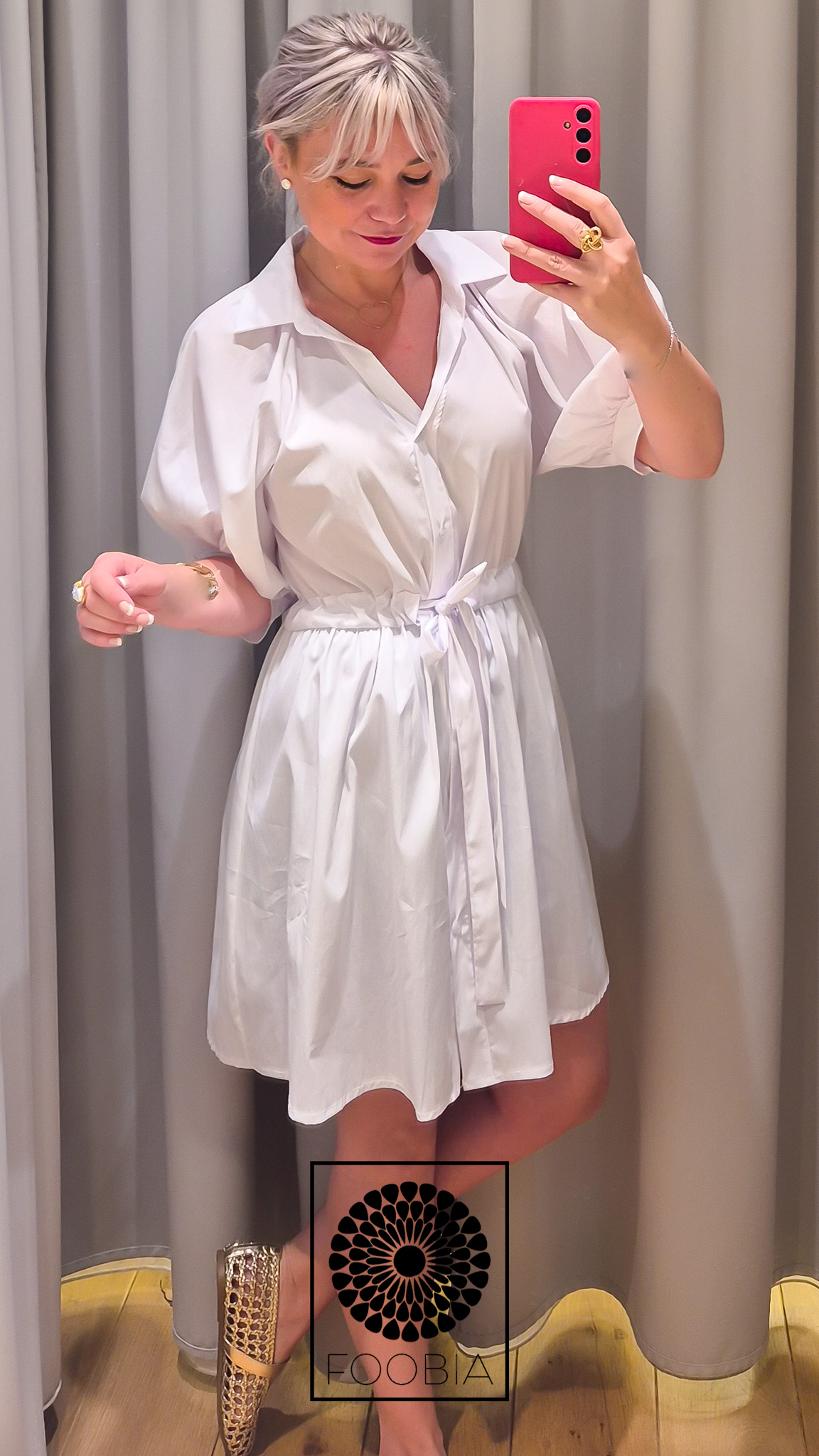Dress Carline