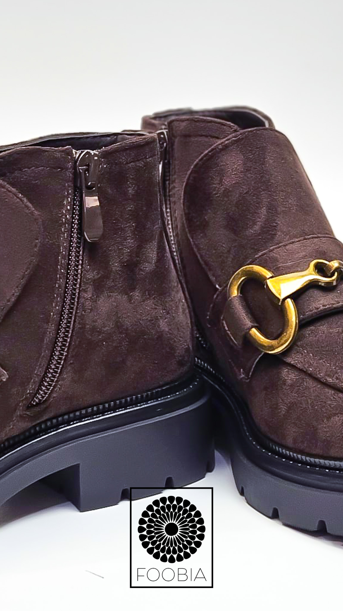 Boot Caris