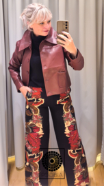 Pants Flower
