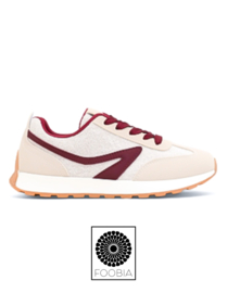 Sneaker Tara